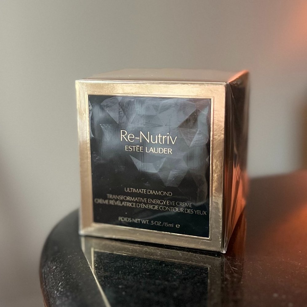 Estee Lauder Re-Nutriv Ultimate Diamond Transformative Energy Eye Cream